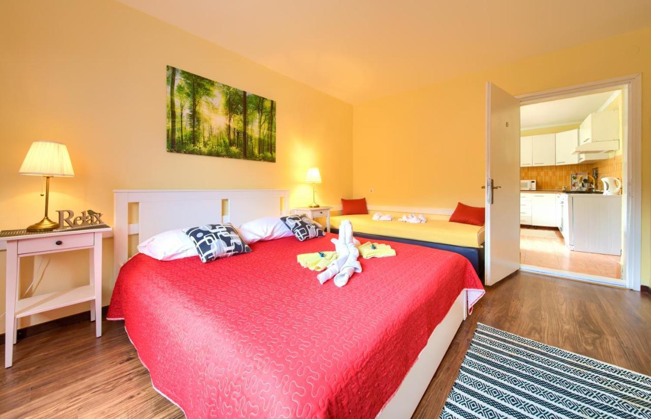 Apartmani Sabina Fuzine Ngoại thất bức ảnh