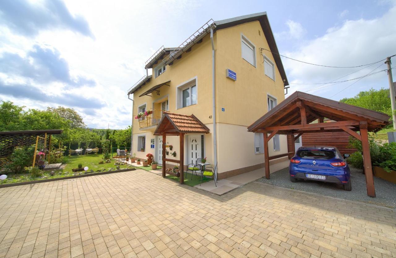 Apartmani Sabina Fuzine Ngoại thất bức ảnh